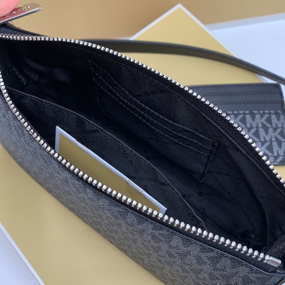 MICHAEL KORS GIFTABLE SHOULDER BAG & CARD HOLDER BOXED SET BLACK SIGNAT GLITTER - Picture 5 of 16